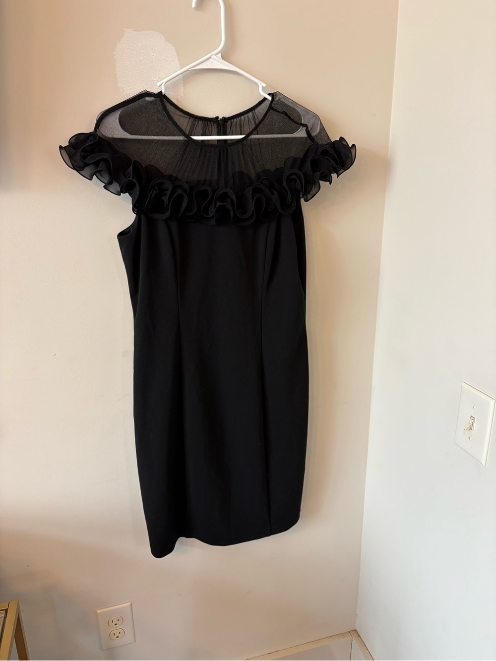 Adrianna Papell Black Dress